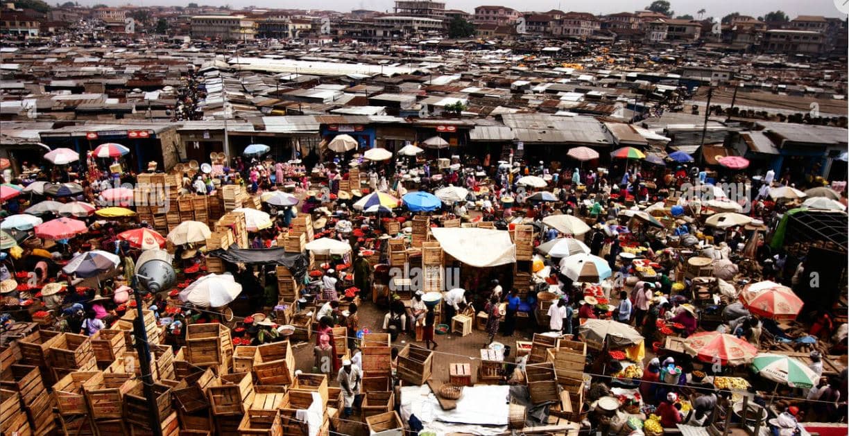 Kejetia market trading activity